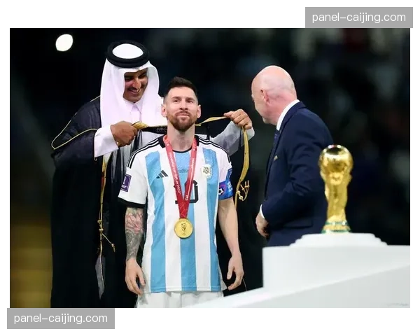 新科冠军萨布里尔·阿里专访：我的目标是成为像洛马琴科那样的多级别冠军